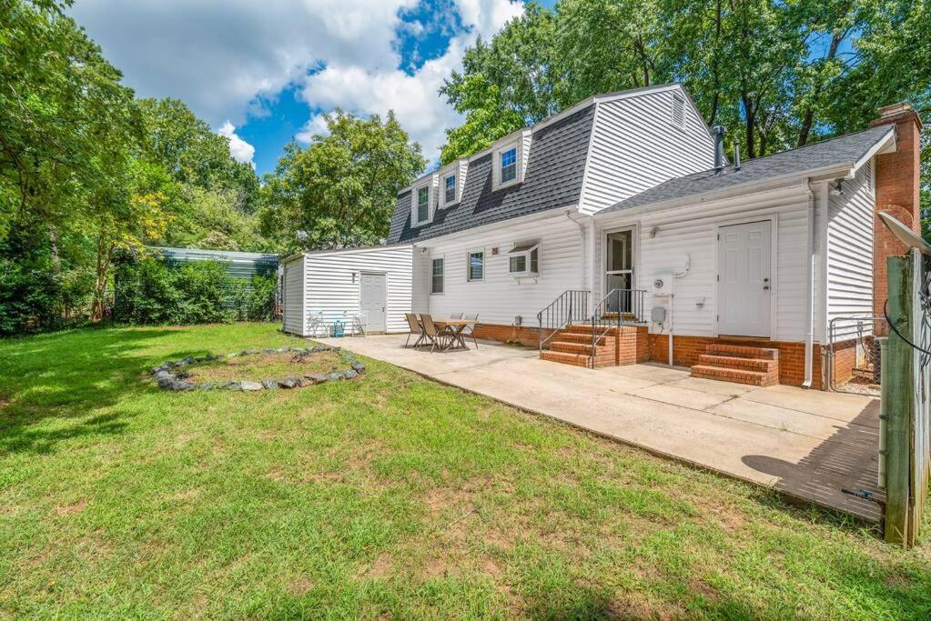 Spotless 4Br Near Clt Uptown, Fast Wi-Fi Lägenhet Charlotte Exteriör bild
